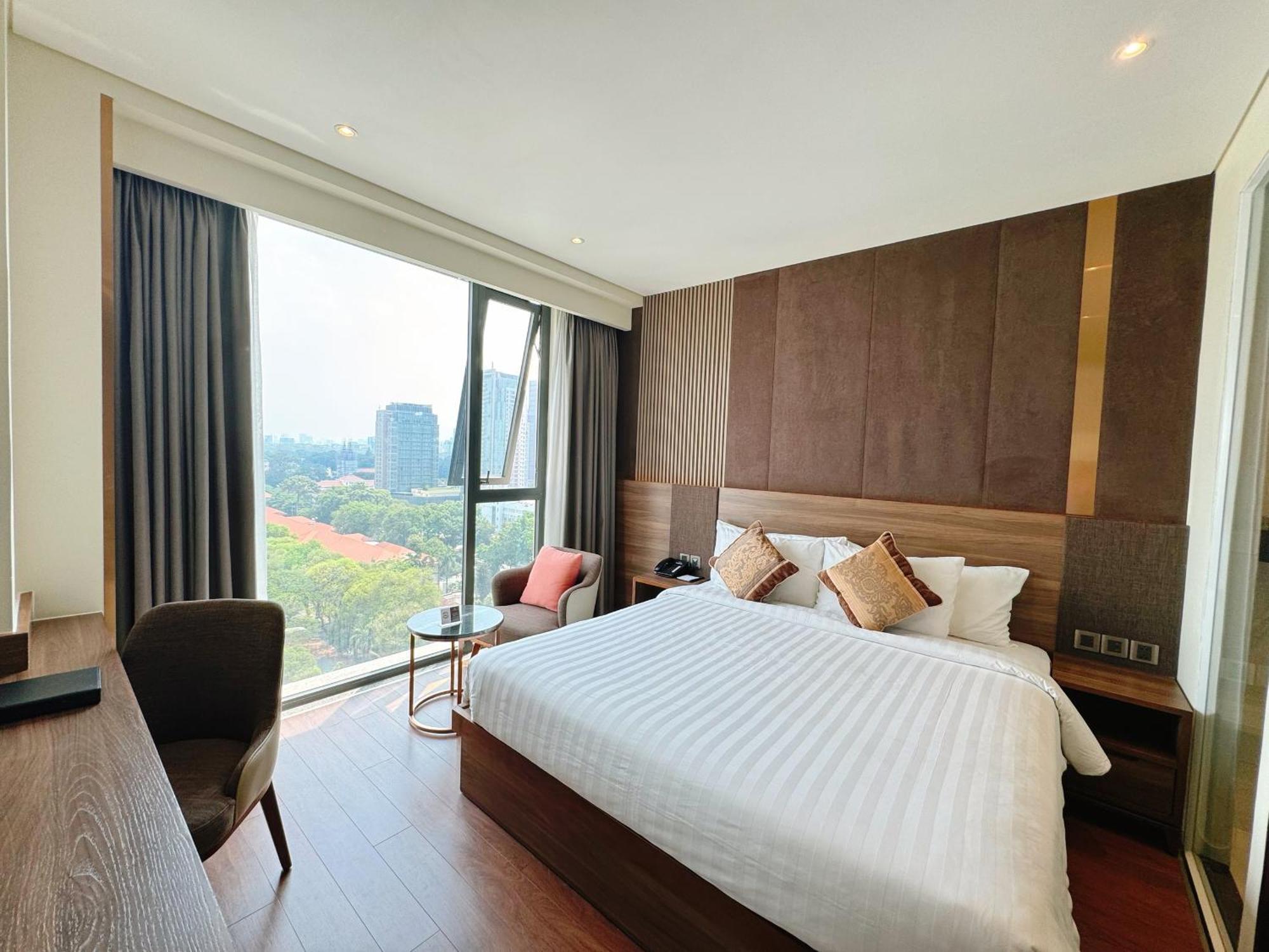 Northern Charm Hotel 4*